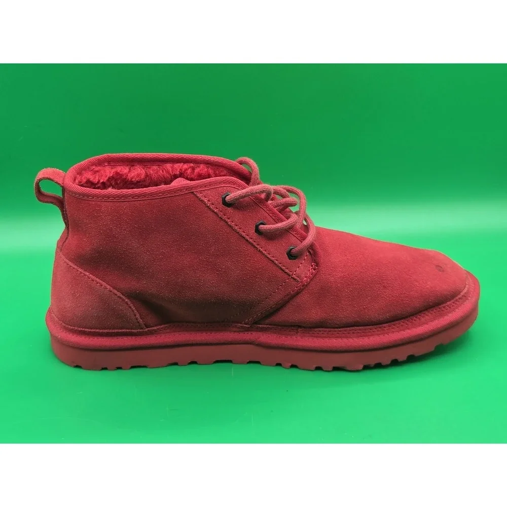 UGG Neumel 3236 Samba Red Chukka Ankle Boots Size 12 Men's Cherry Red Bulls
